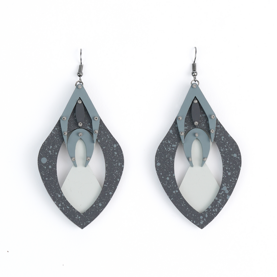 TULIP EARRING