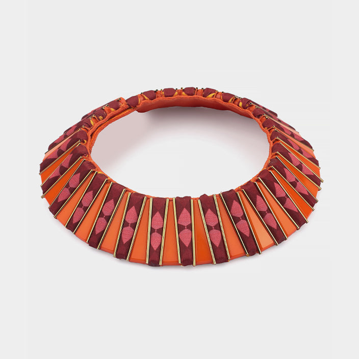 VIRAKA COLLAR
