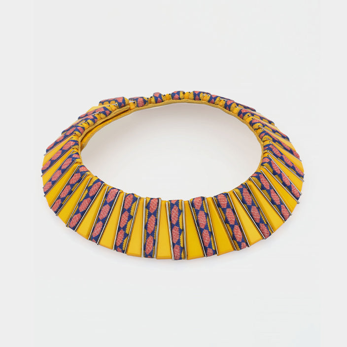 VIRAKA COLLAR