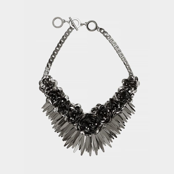 azalee-necklace-gunmetal-1.jpg