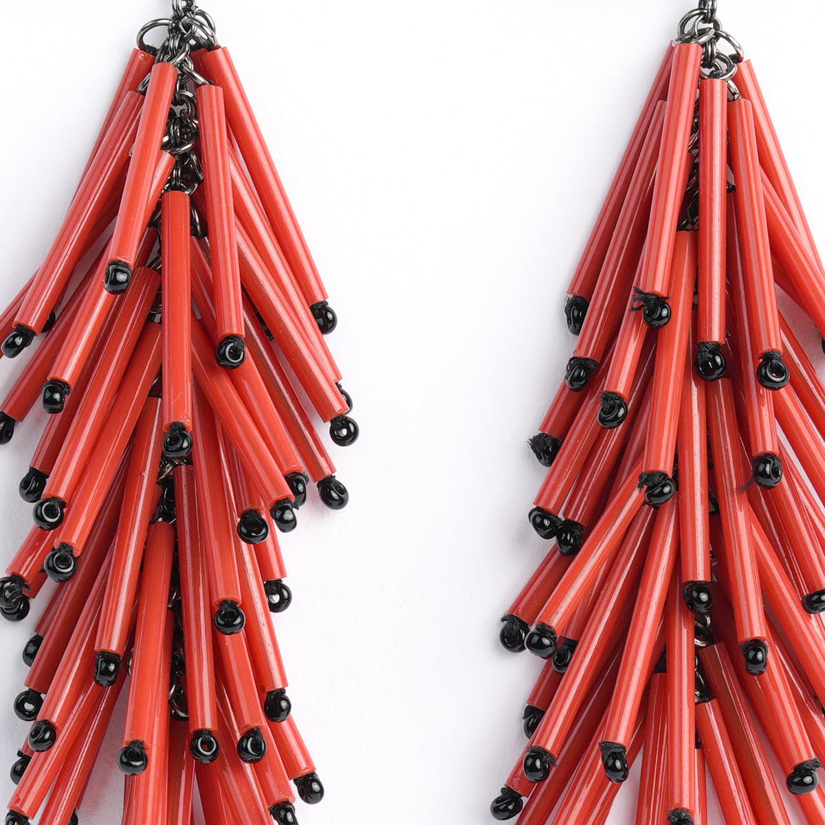 FRINGE EARRING
