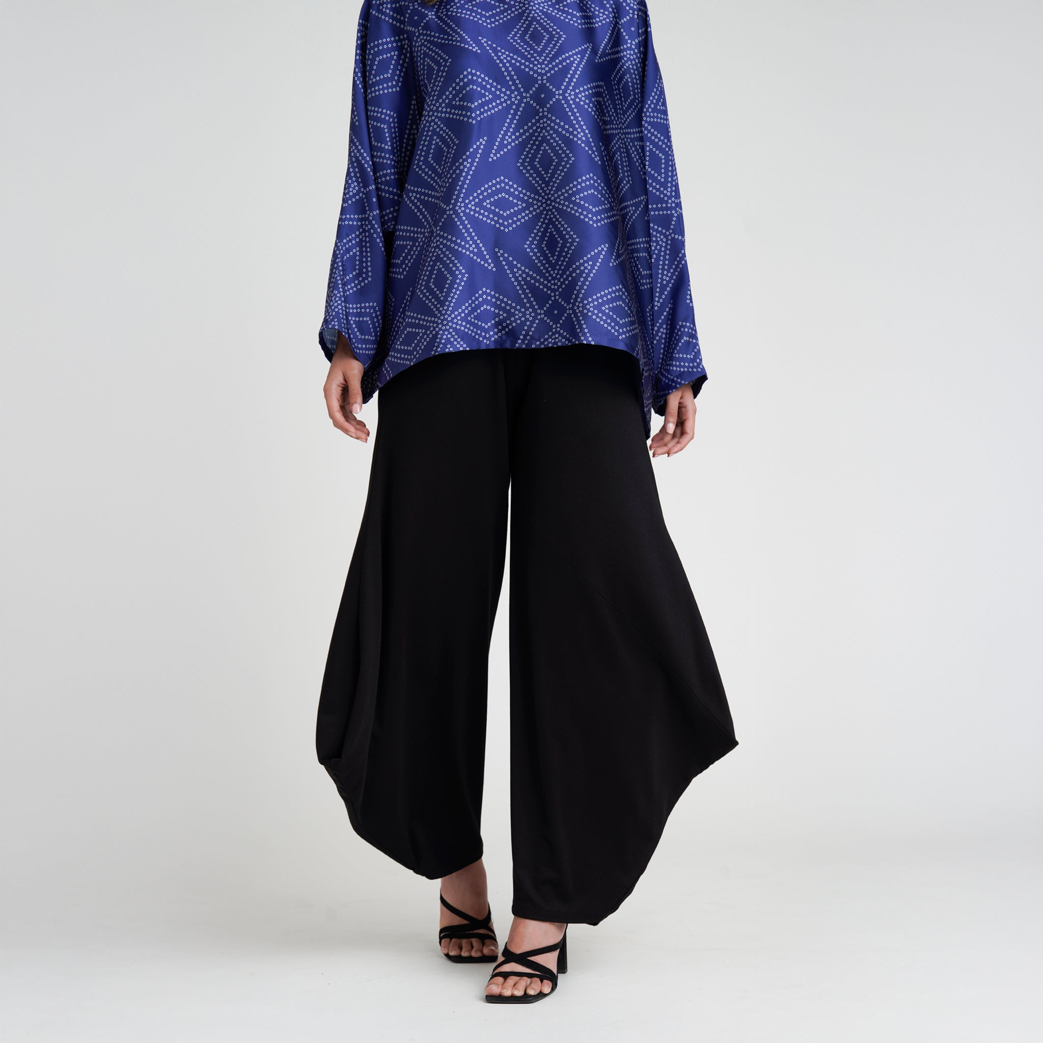 sienna-asymmetric-drape-jersey-black-pants-1_44af2b73-0ef3-478b-8068-1d6deb7bf033.jpg