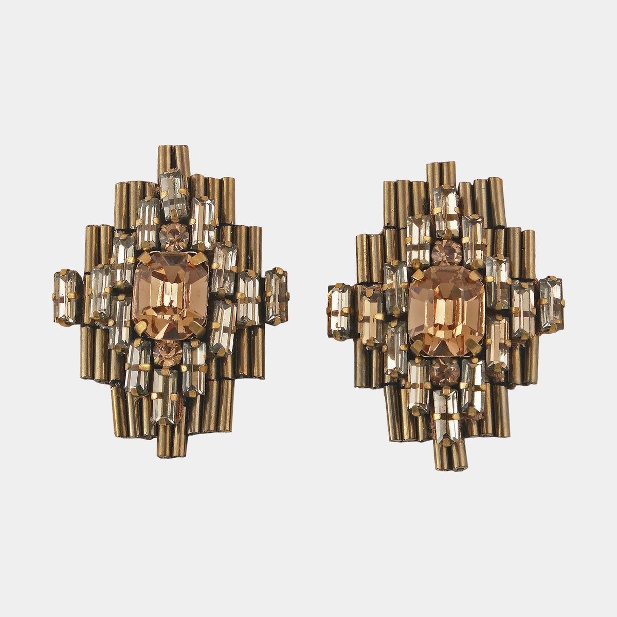 THE NARGIS EAR STUDS