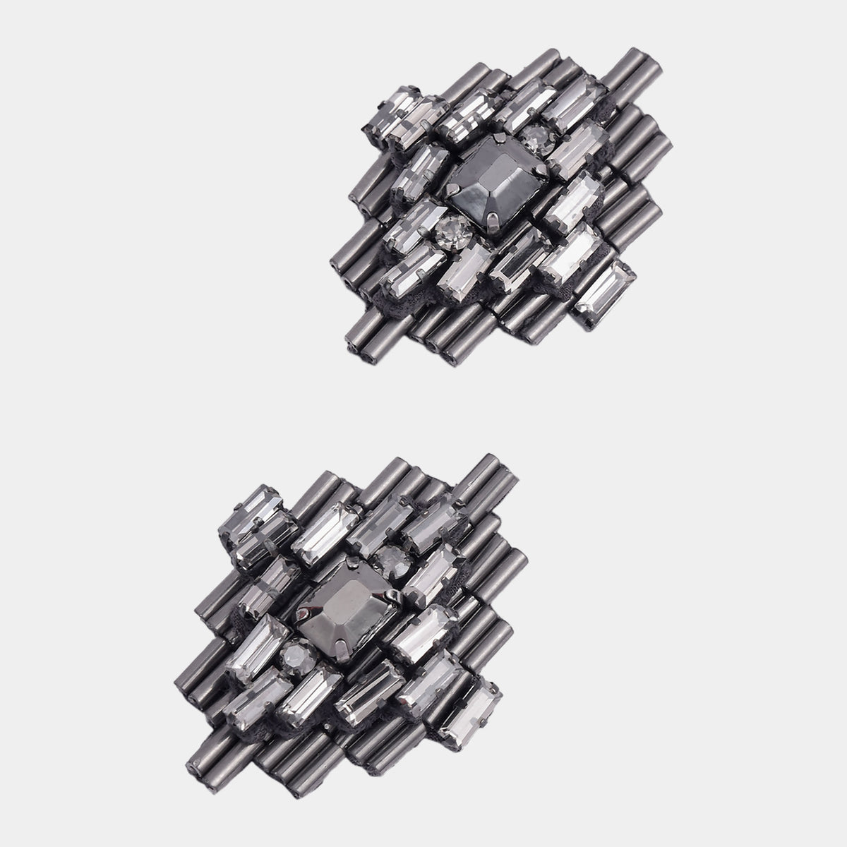 THE NARGIS EAR STUDS